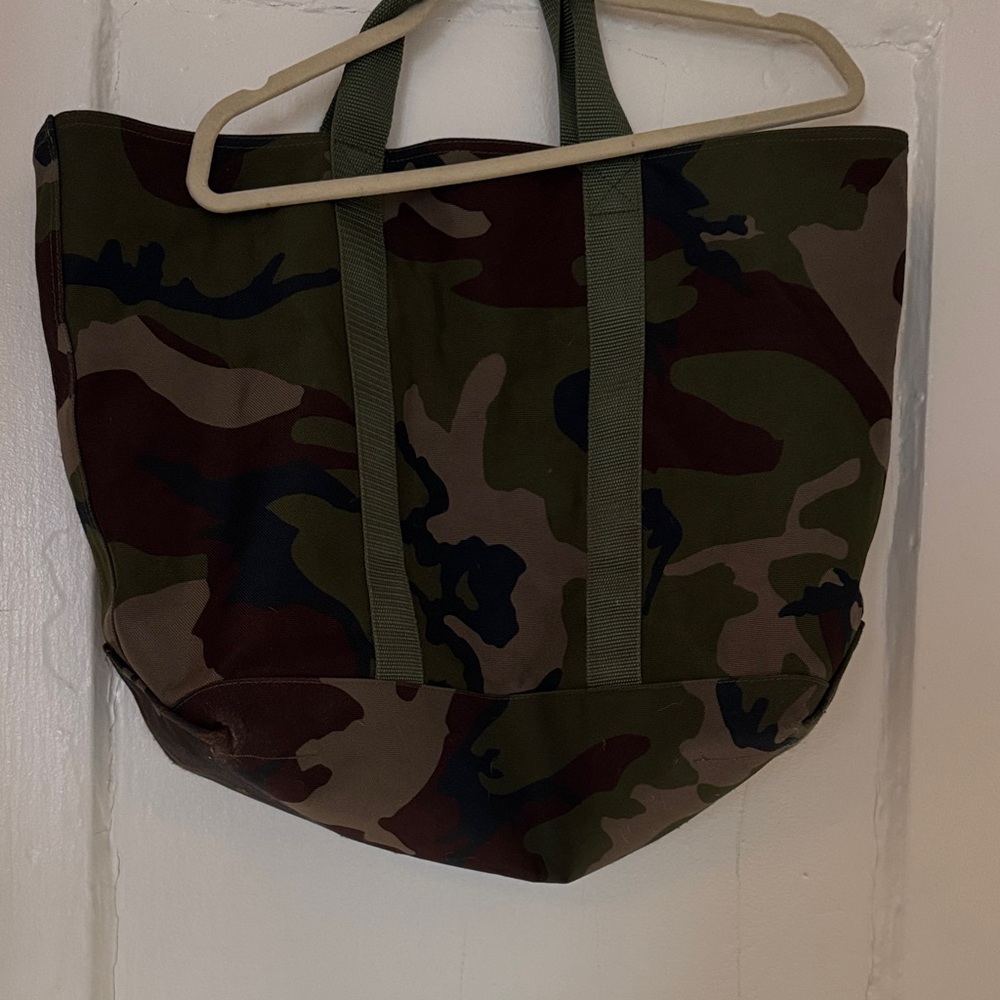 L.L. Bean x QG Camouflage Duffel Bag - Picture 4 of 6